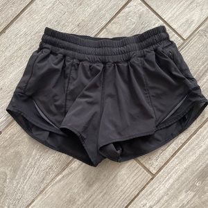 Lululemon’s Hotty Hot short